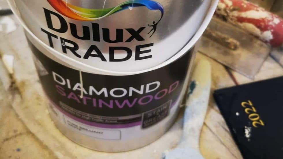 Dulux Waterbased Satinwood Review Decorator's forum UK