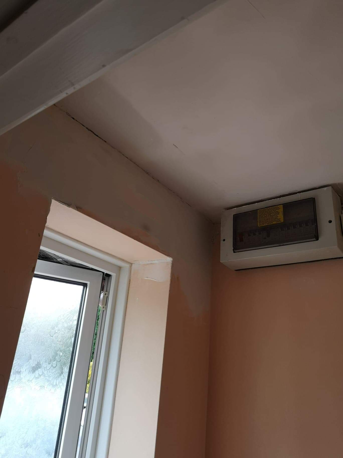 Easifill Ready Mixed Filler from Gyproc Decorator