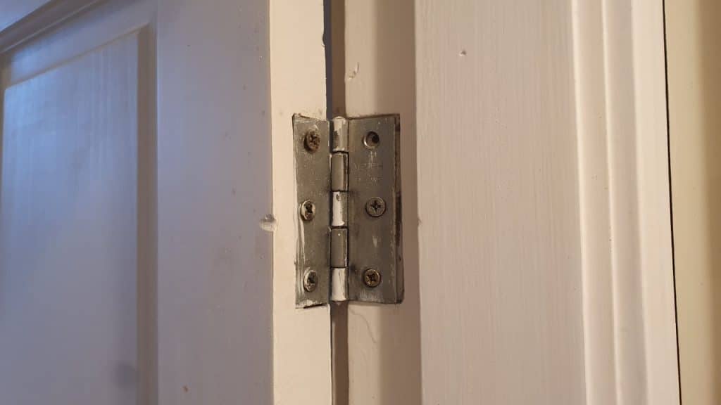 poor standard of decorating work