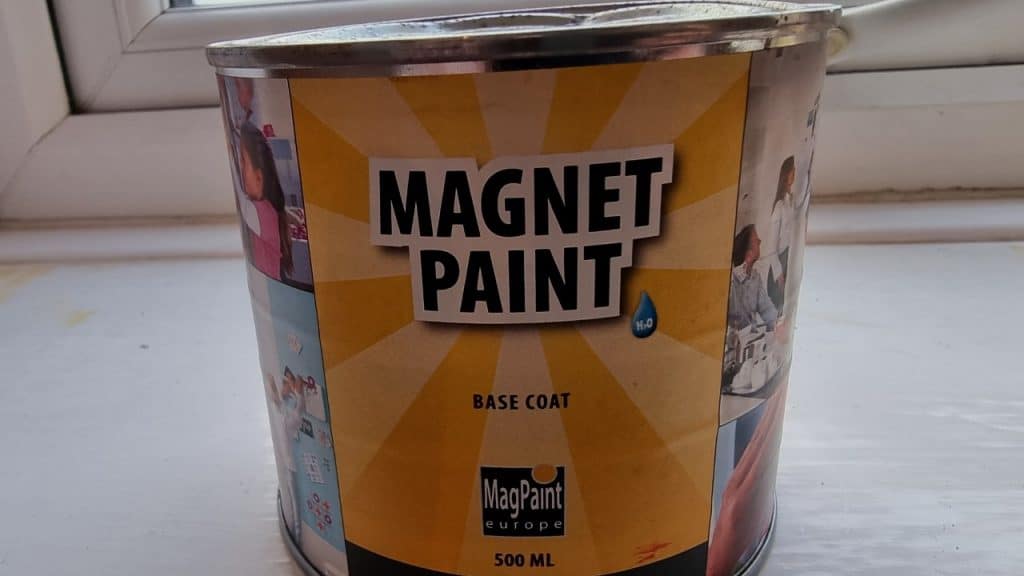 MagnaMuros Magnet Paint - a fun feature for a child's bedroom
