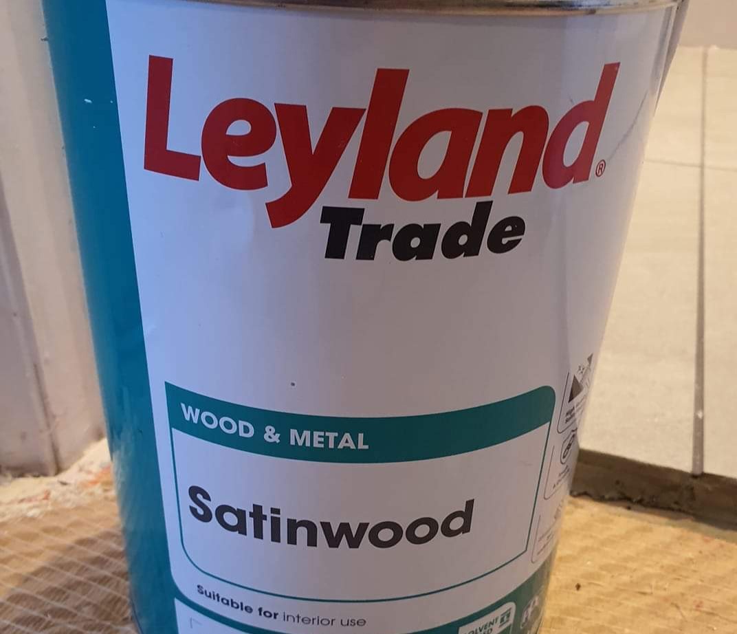 Leyland Trade Satinwood Review Decorator's forum UK