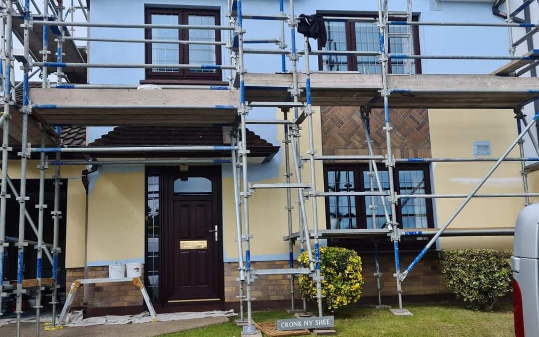 Dulux or Johnstone’s Paint, which is Better? Decorator's forum UK