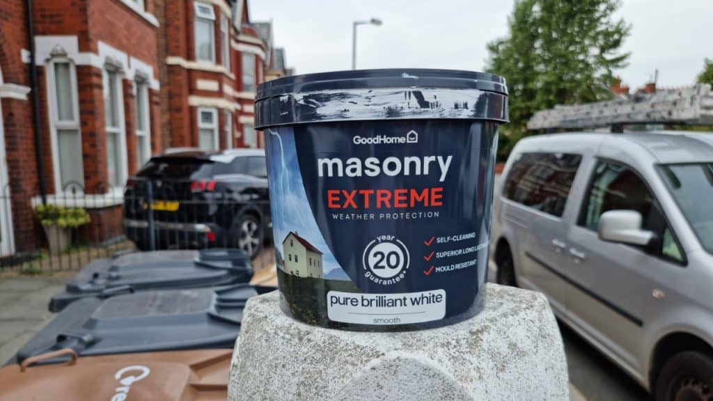 GoodHome Masonry Paint on a masonry post