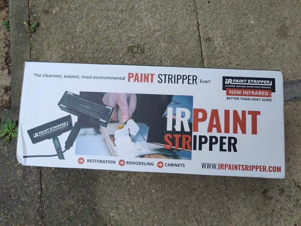 A Spengar IR Paint Stripper for removing paint and varnish