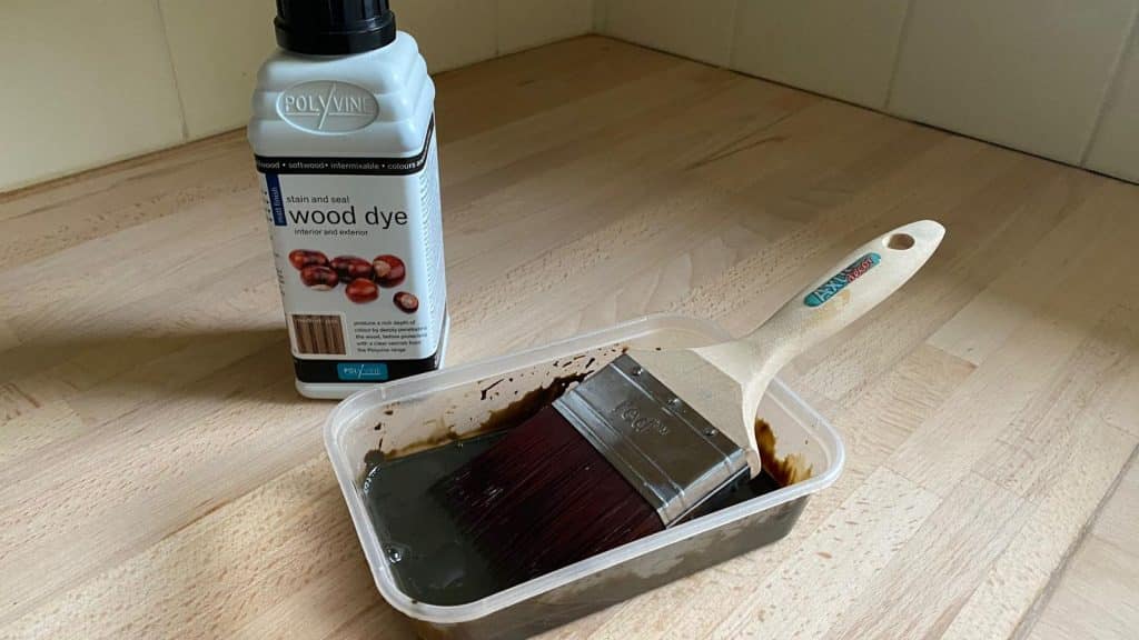 Polyvine Wood Dye and Axus paint brush