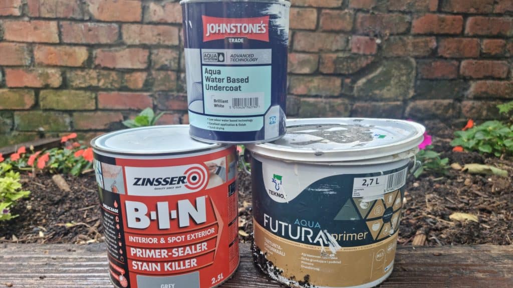 3 different undercoat and paint primers that are available
