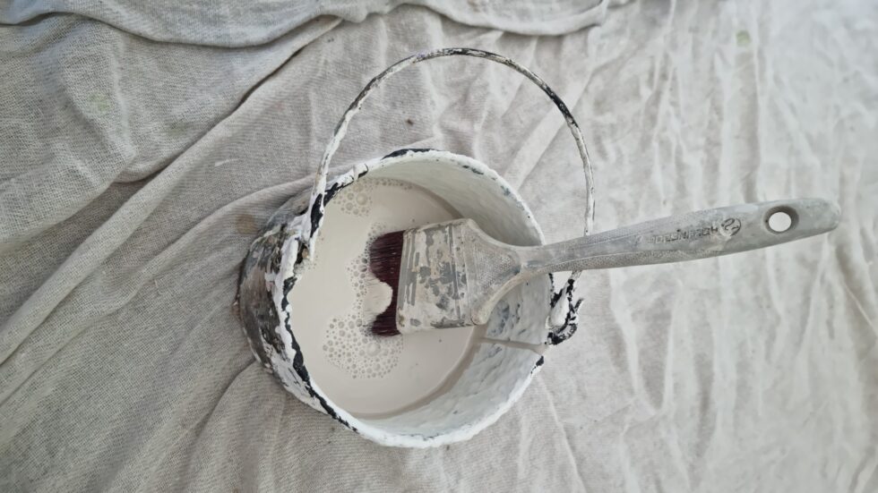 What is Vinyl Matt Paint? A Full Guide Decorator's forum UK