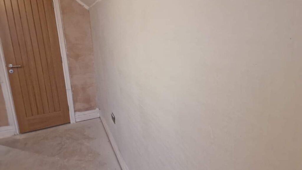 A wall skimmed using roll on filler