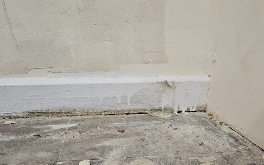 Dulux or Johnstone’s Paint, which is Better? Decorator's forum UK