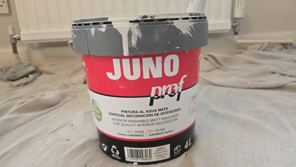 4L Juno Prof Emulsion in use