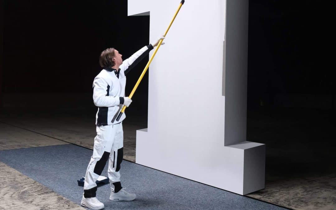 JOHNSTONE’S TRADE Delivers Immediate Hiding Power with New Obliterate Matt