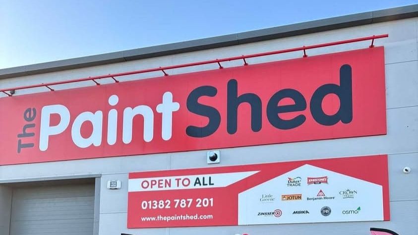 Dundee Store Front – Opening Day Dundee Opening Day