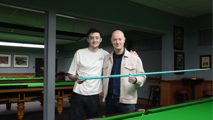 Blue snooker cues supplied across UK to support mental health